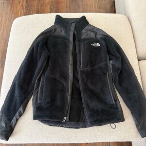 The North Face women Performance Jacket